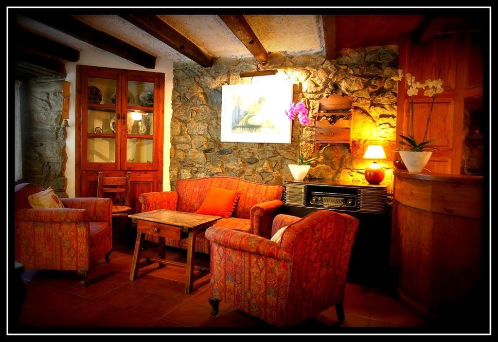 Hostal Cisco De Sans Andorra la Vella Luaran gambar
