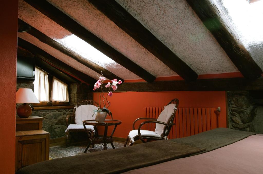 Hostal Cisco De Sans Andorra la Vella Bilik gambar